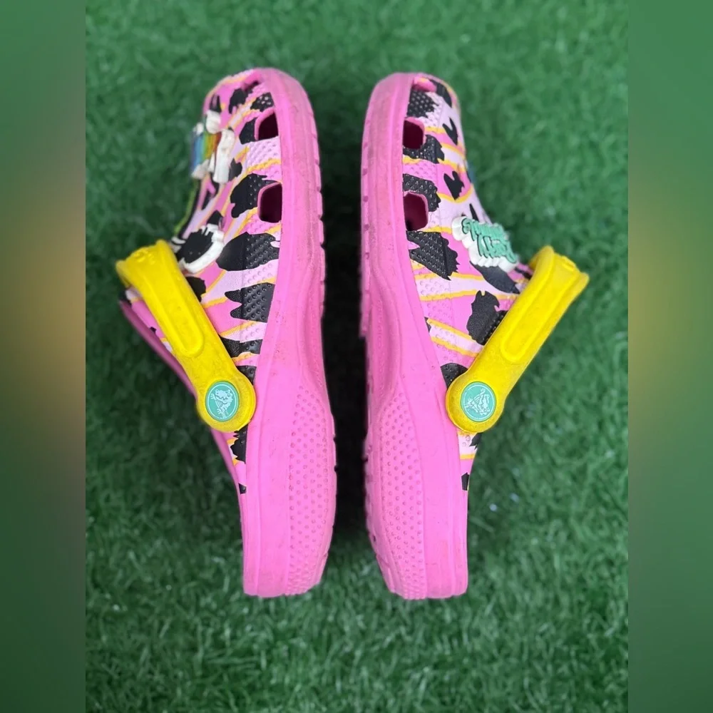 Crocs Kids' Pink and Yellow Clogs Size‎ J-4